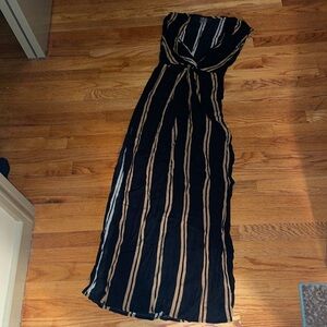 Lulus maxi beach cover up - size XS.